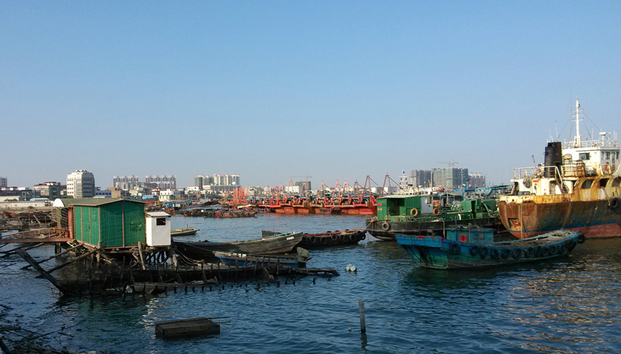 广东汕尾陆丰市3个距离最近的镇,组成了一个小城市