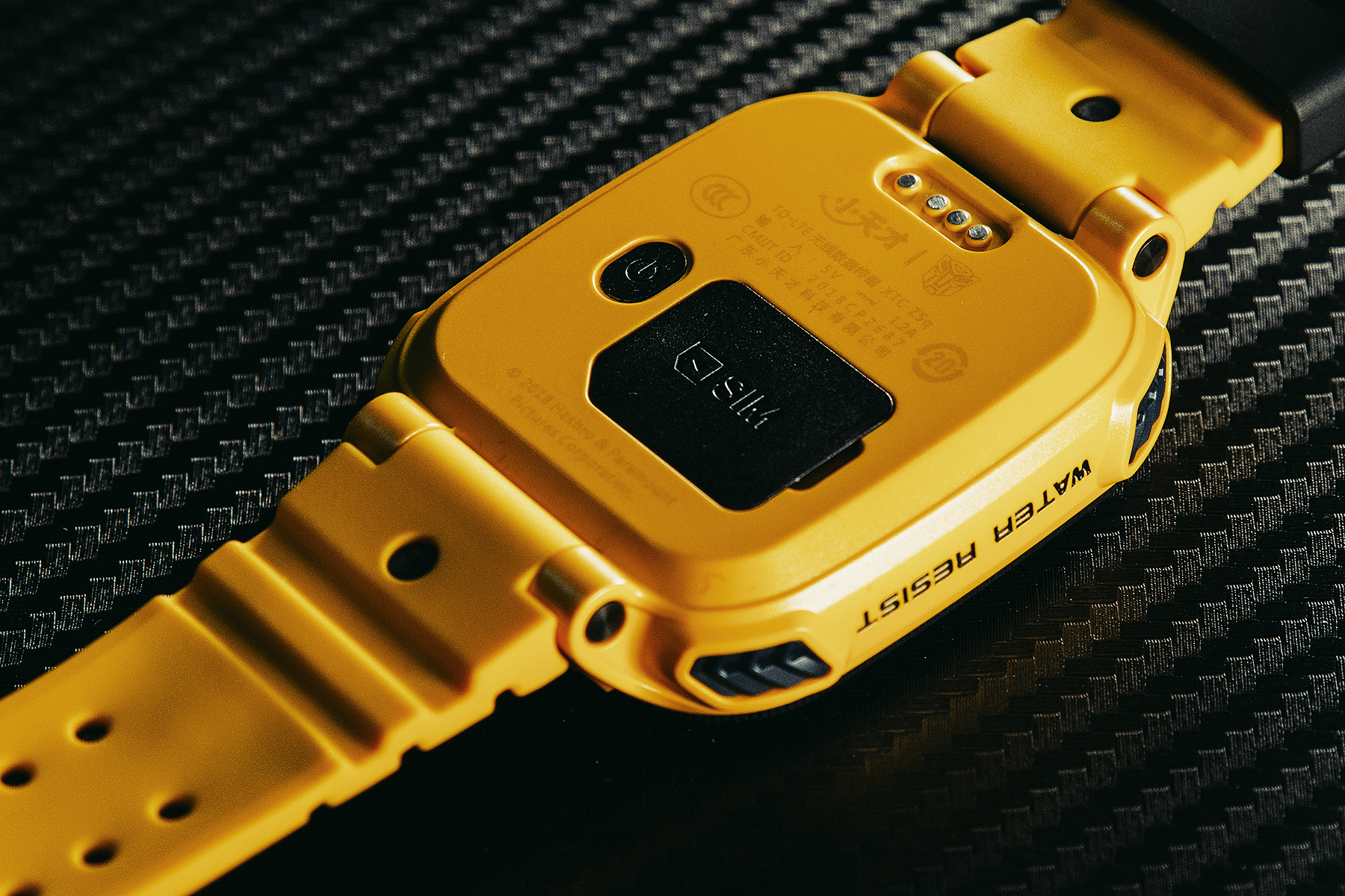 孩子的专属守护英雄 小天才电话手表z5大黄蜂定制版图赏