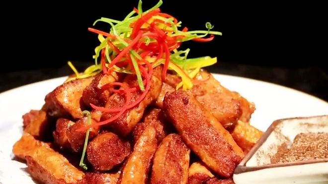 简单3步做地道老北京小吃"炸松肉",口感正宗,好吃到停不下口