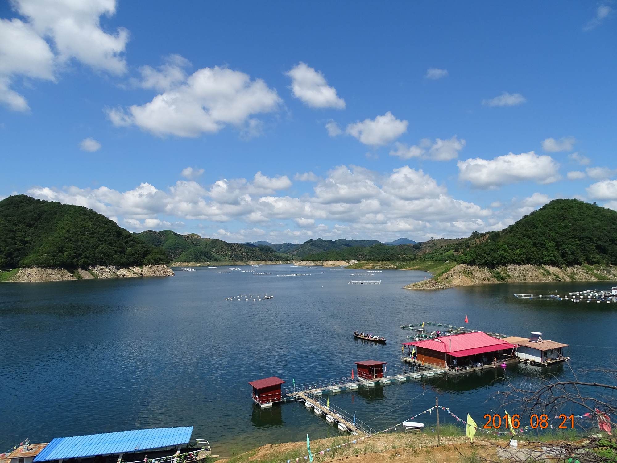 丹东宽甸:鸭绿江"小韭菜沟"