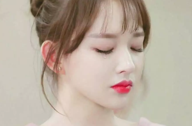 逃过了热巴的女神哭,躲过了程潇的仙女哭!却沦陷在她的梨花带雨