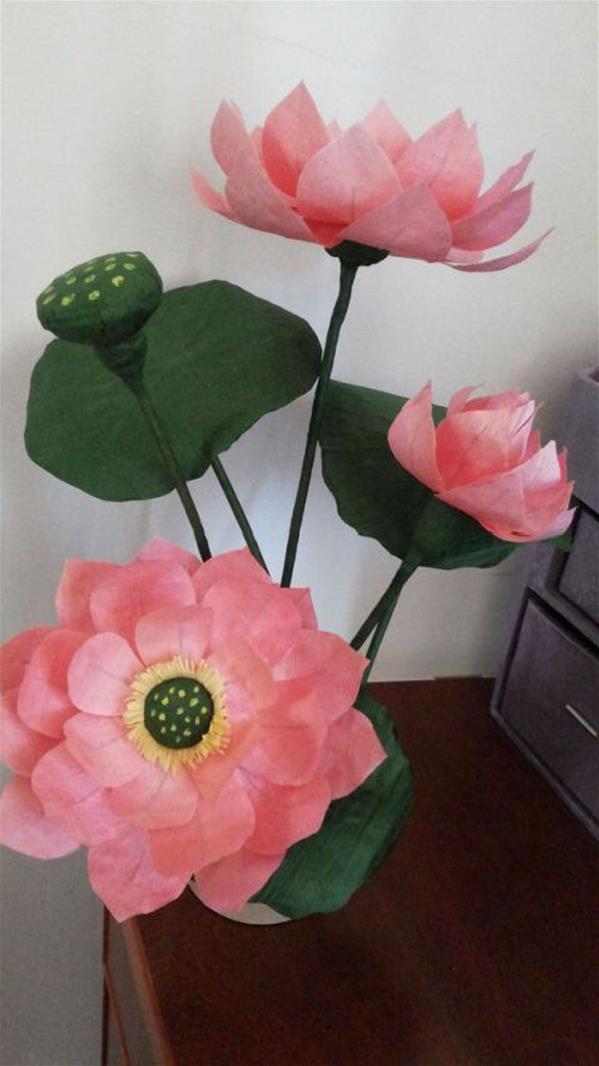 女王范儿教你制作简单漂亮的diy彩纸荷花盆景