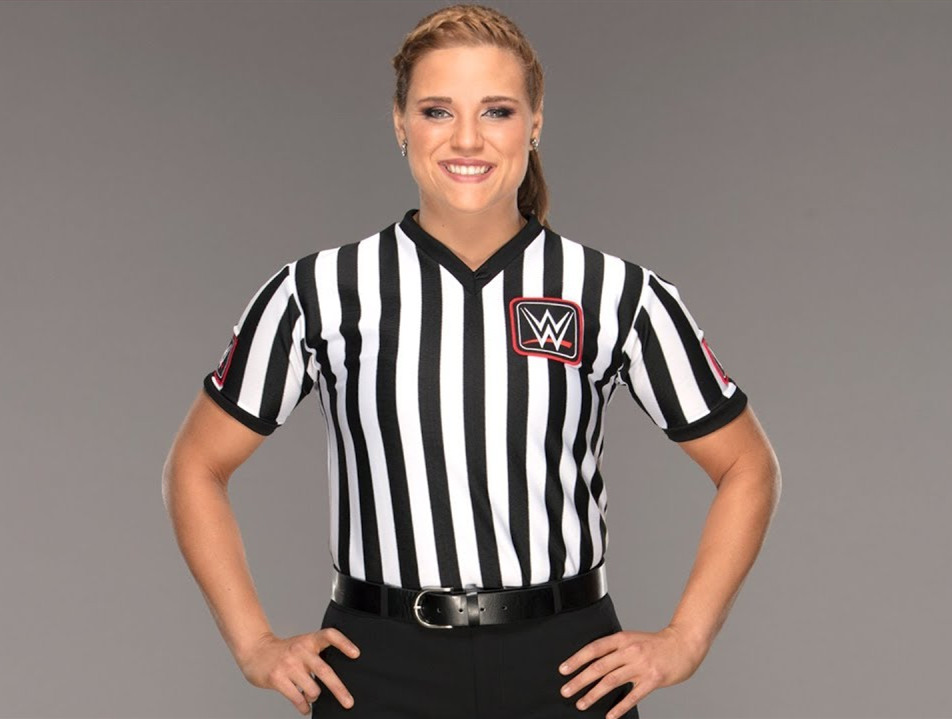 外媒爆料wwe目前正试图招募一批女子裁判!