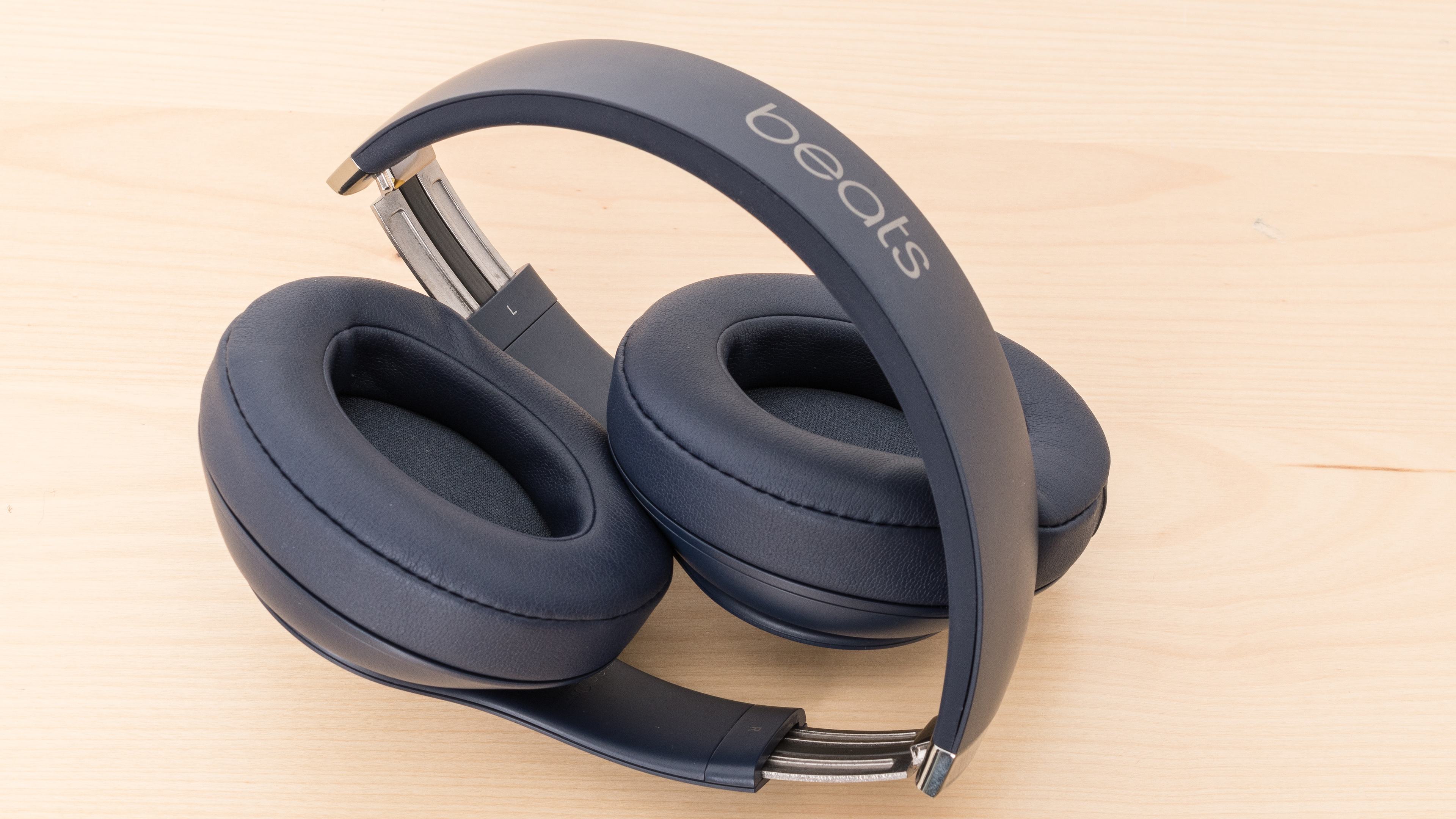 beats studio3无线头戴式耳机评测