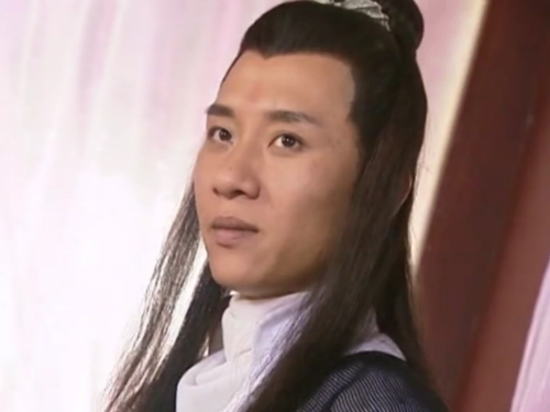 开,独孤求败的徒弟杨过,两个人许多相似之处,叶开父亲白天羽遭人毒手