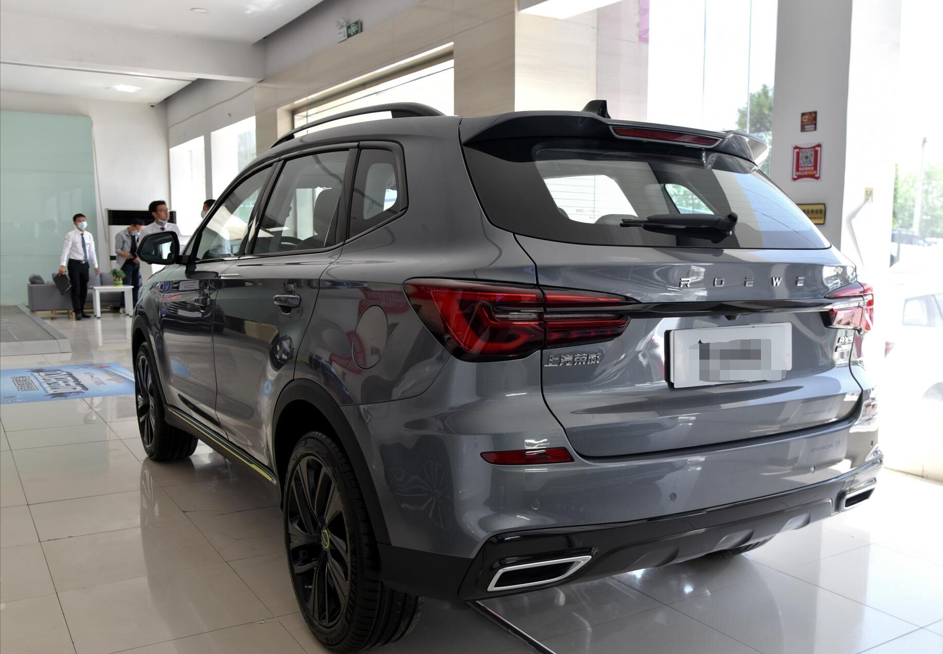 2021款荣威rx5来袭,预售9.8万,1.5t 四驱,银狮车标真帅气!