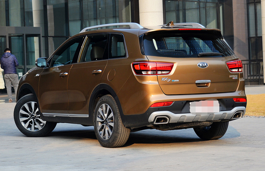 赏析起亚kx7,炫酷漂亮的外观,颇受年轻人欢迎