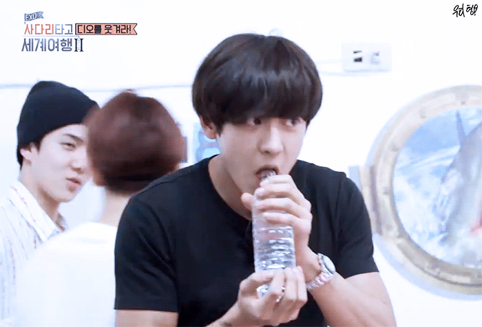 韩顶级爱豆组合成员朴灿烈,私底下却是