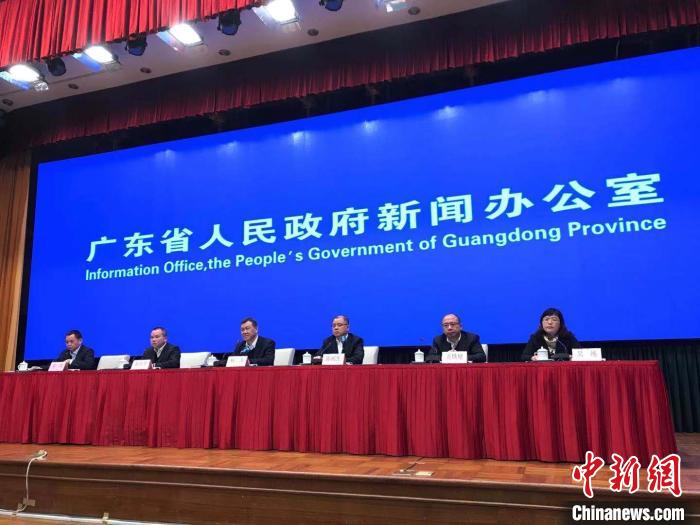 广东确诊5名境外新型冠状病毒感染肺炎病例