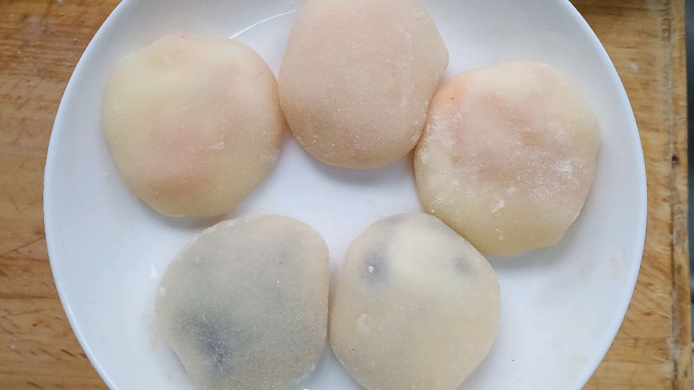 不用奶油不用黄油也可以做出Q弹爽口,甜甜糯糯的雪媚娘