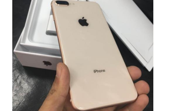 為什麼iphone8p沒有全面屏,面部解鎖,還賣這麼貴?看完就懂了!