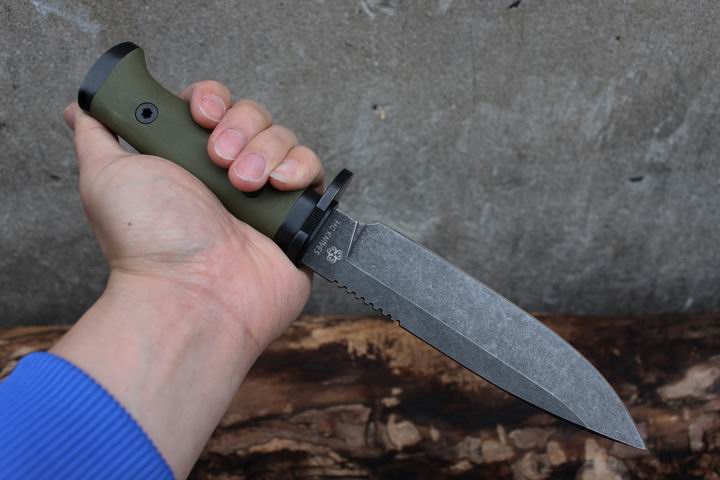 5厘米       重量:  450克(不含鞘重,连鞘总