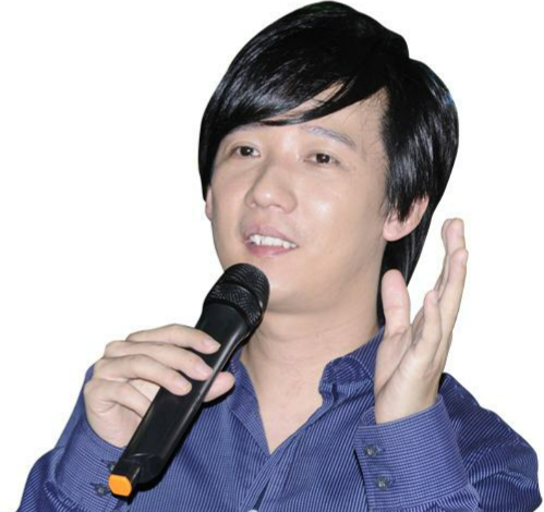 阿牛整完牙后整个人变得更精神了,但小编觉得虽然牙整好看了,人却认不