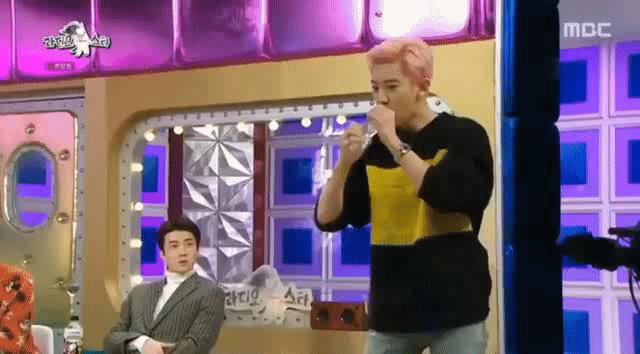 韩顶级爱豆组合成员朴灿烈,私底下却是