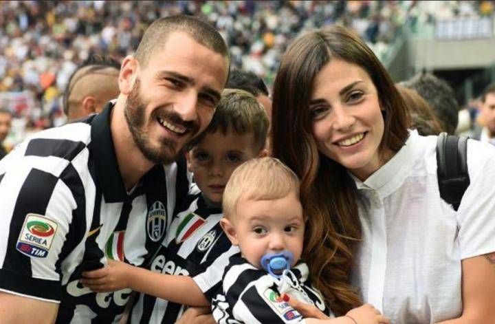 妻子:博努奇的新冠检测结果还没出来,现在他的身体状况很好