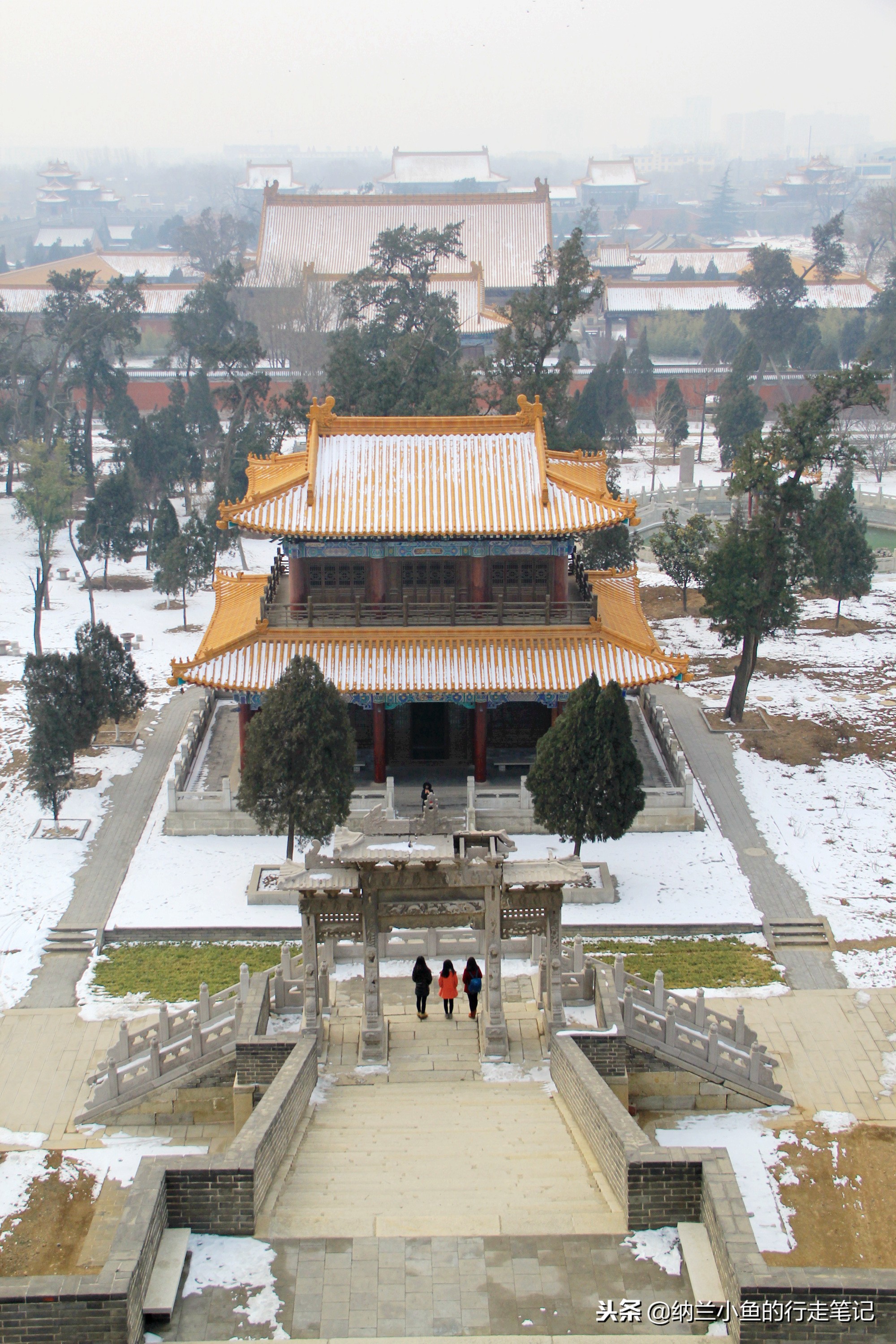 西岳庙位于陕西省华阴市区东约2