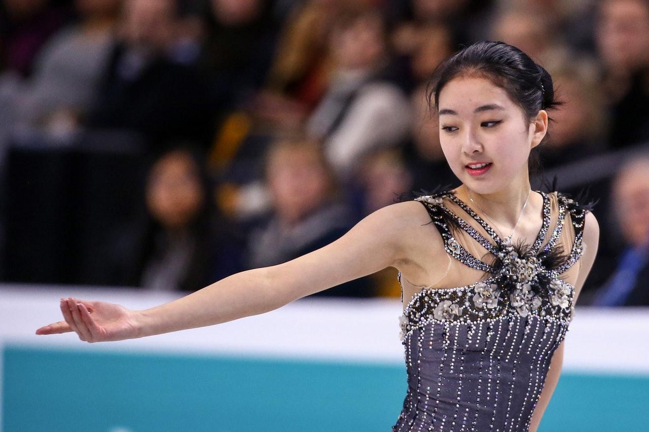 中国花滑女神李子君昨晚透过微博宣布退役,告别花式溜冰赛场