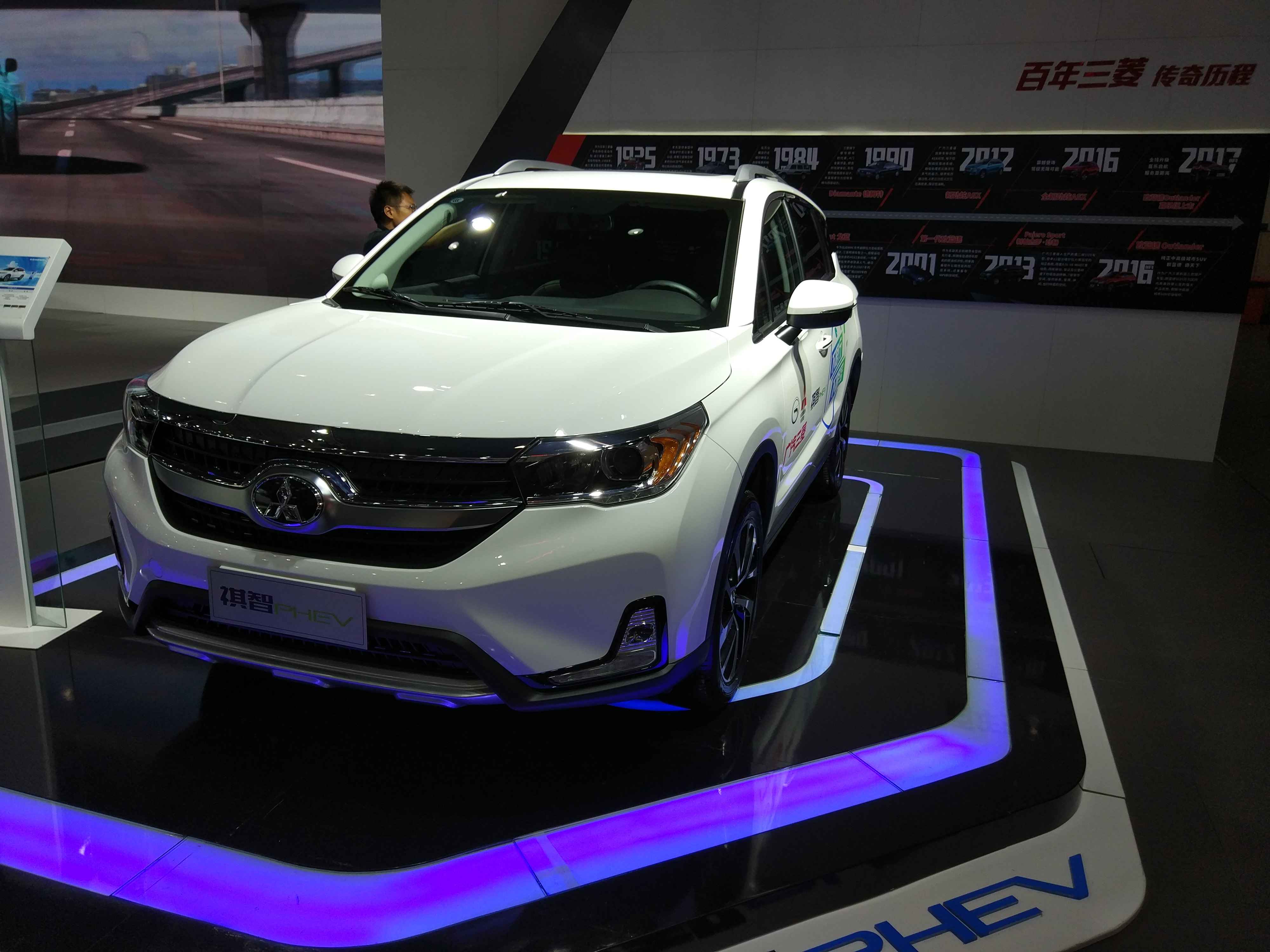 【百家探秘】武汉车展靓车秀(二)