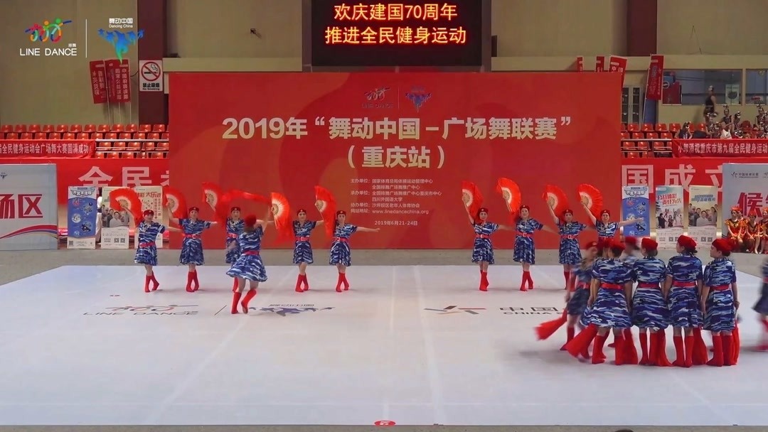 女子群舞《我的祖国》,发自内心的一句“我爱你中国”
