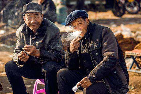 俗语:“五十望人三不争,六十望棺三不有”,啥意思?你知道吗 俗语:“五十望人三不争,六十望棺三不有”,啥意思?你知道吗