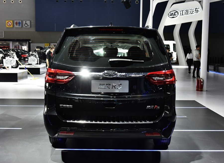 "舒适和空间兼顾"——实拍江淮瑞风r3,指导价:6.48-9.08万元