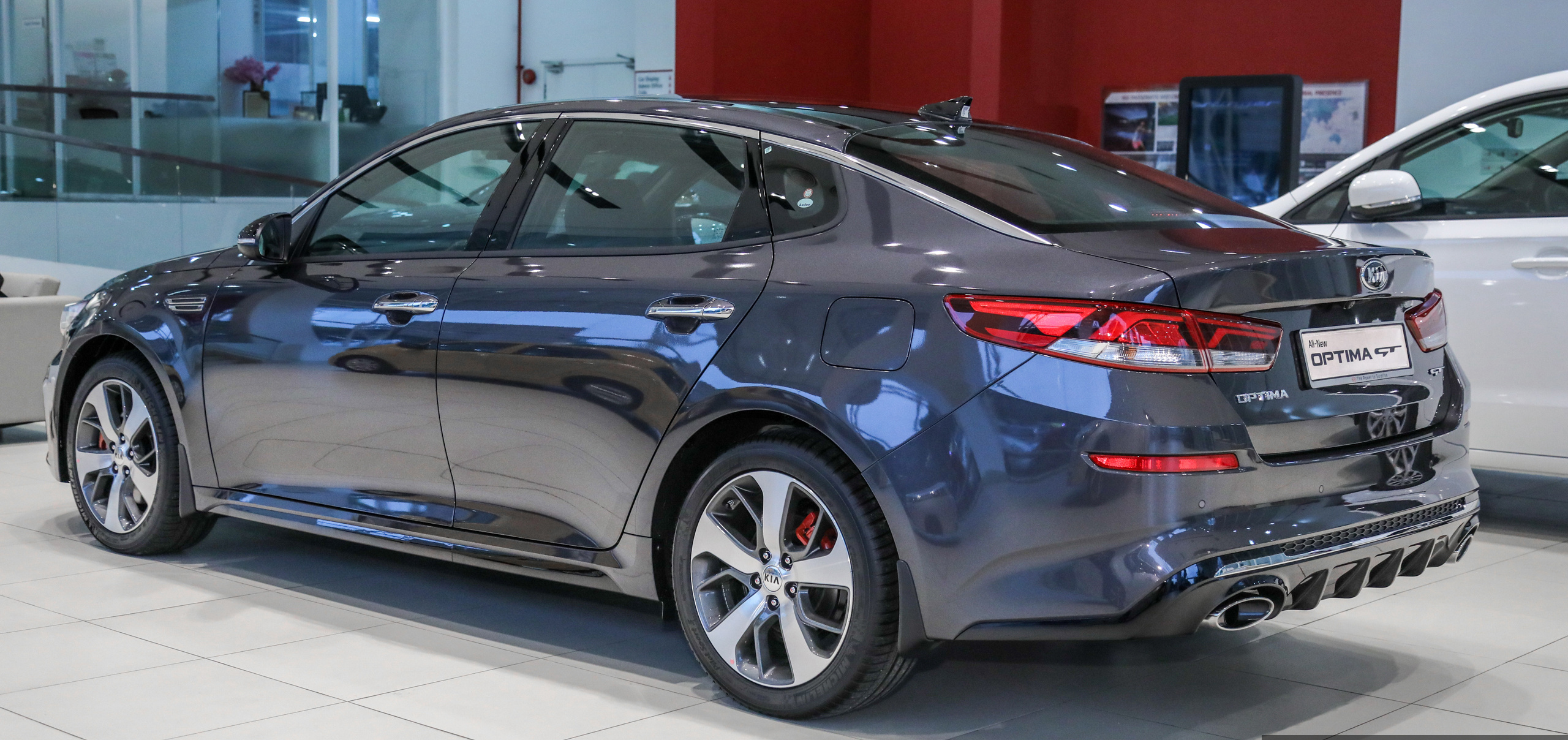 小改款起亚optima ex入门版车型近期在马来西亚市场发布