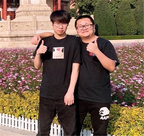 lol主播包子跳槽虎牙,信誓旦旦表示:这次跳槽绝不后悔!