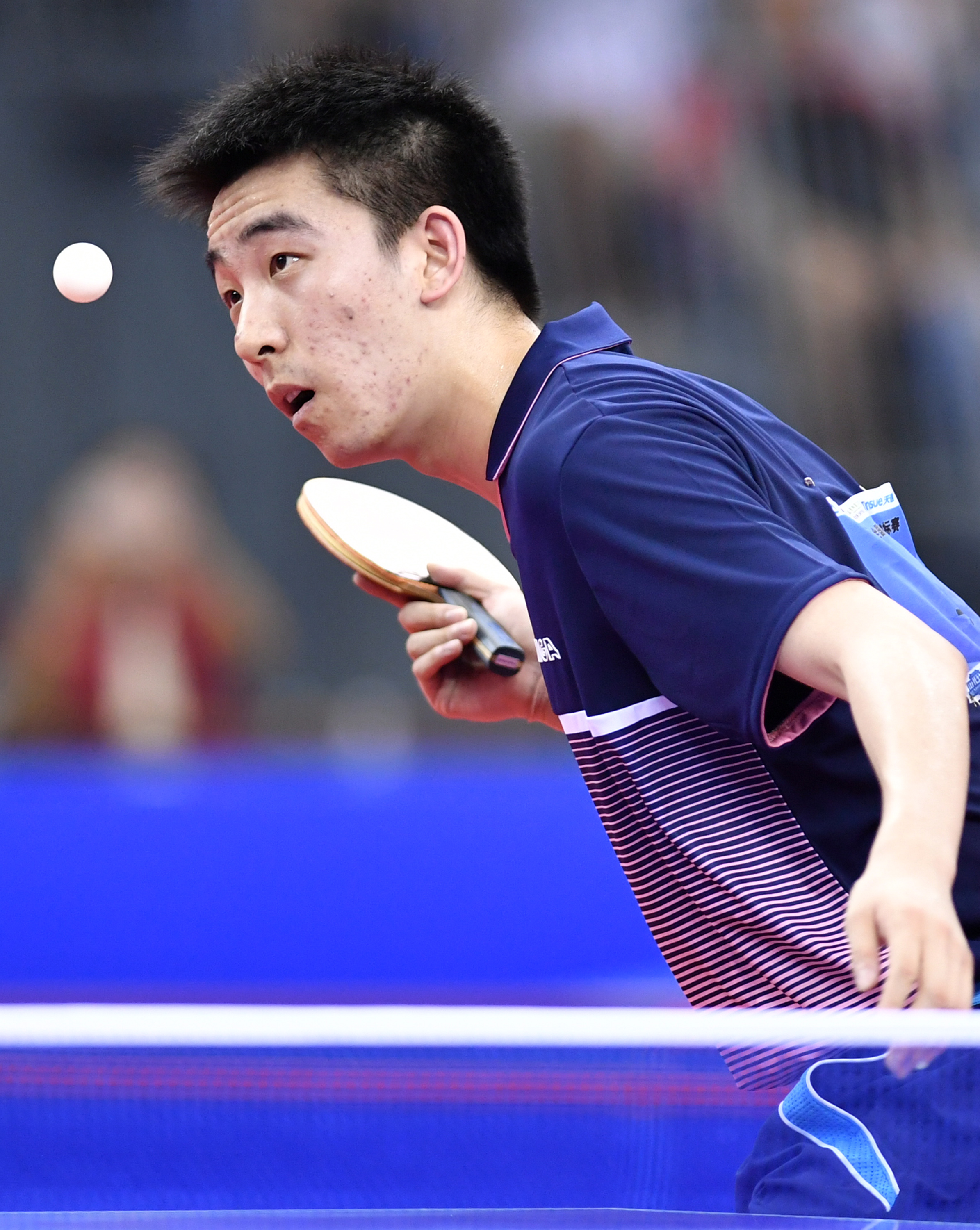 乒乓球——全国锦标赛:马特胜方博