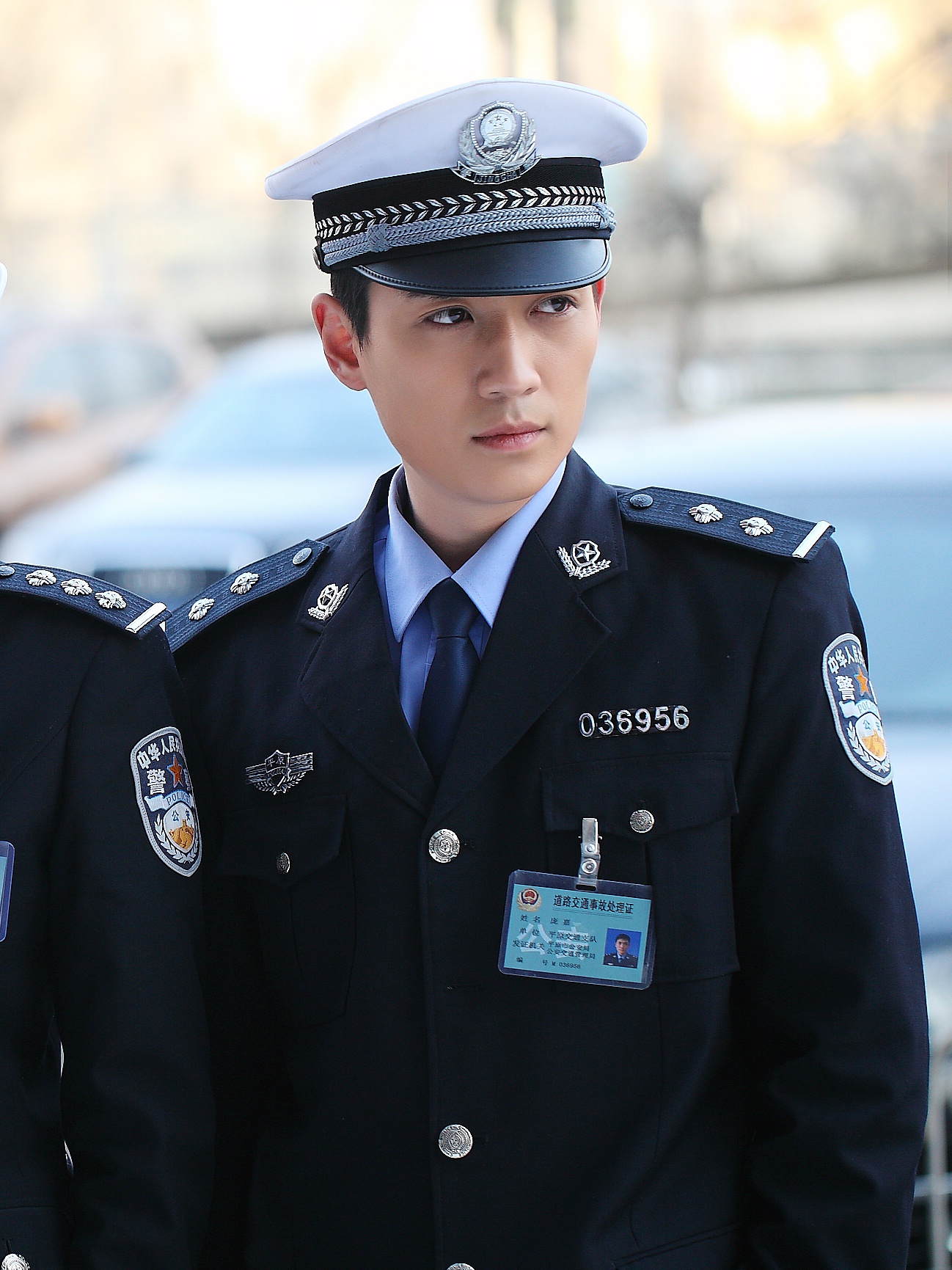 《天网行动》今晚开播,24岁的朱一龙,我们的庞警官!