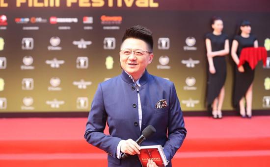 亲子脱口秀《潮童家长会》首演 金炜:我也在一个家长群里