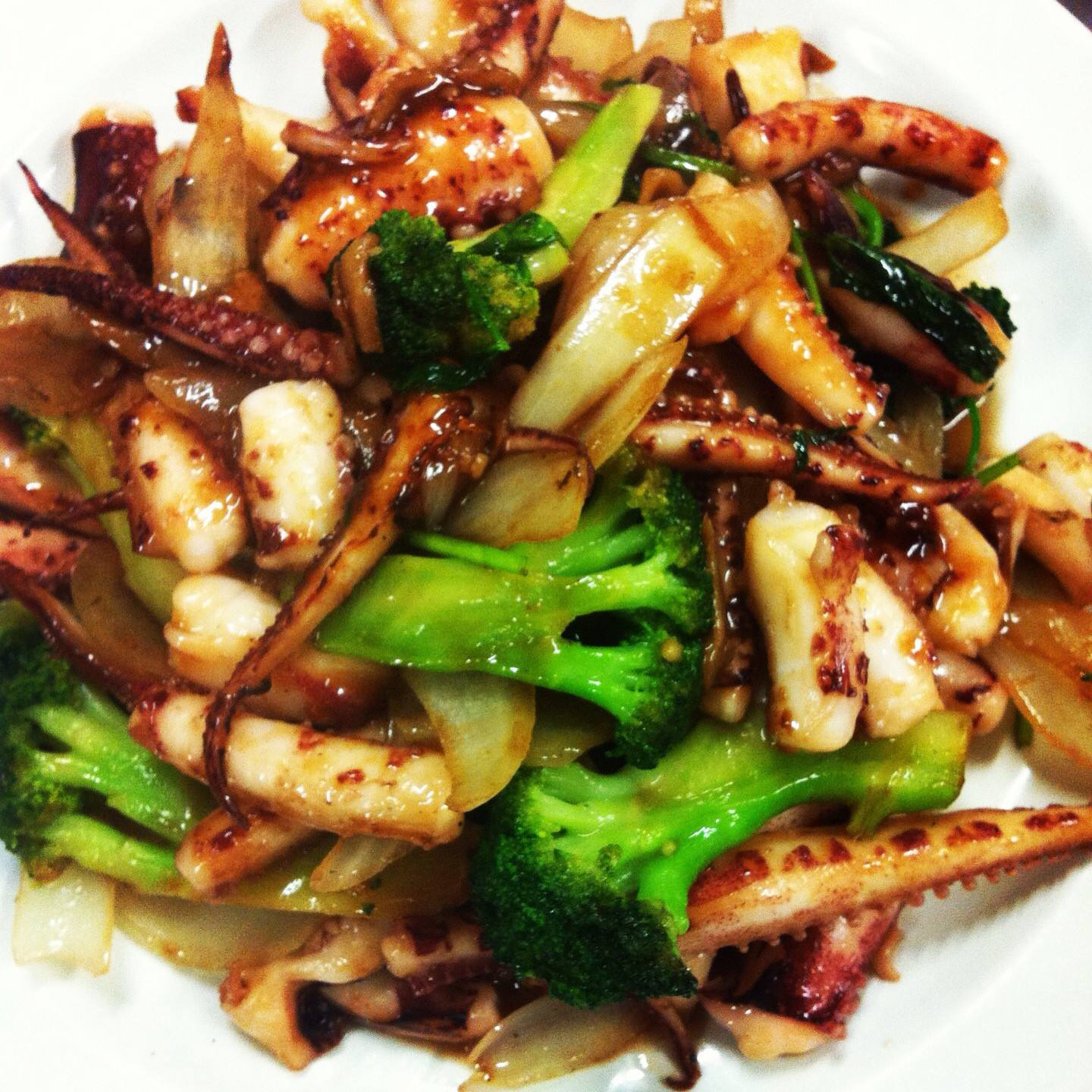 爆炒鱿鱼的秘制新吃法,色泽诱人口感脆爽,做法超简单看一遍就会