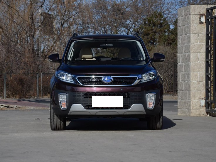 昌河q35外观造型圆润且饱满,内饰用料非常"厚道",动感十足