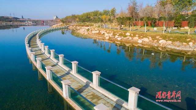 南湖公园 沉水廊道 闵盼龙 摄
