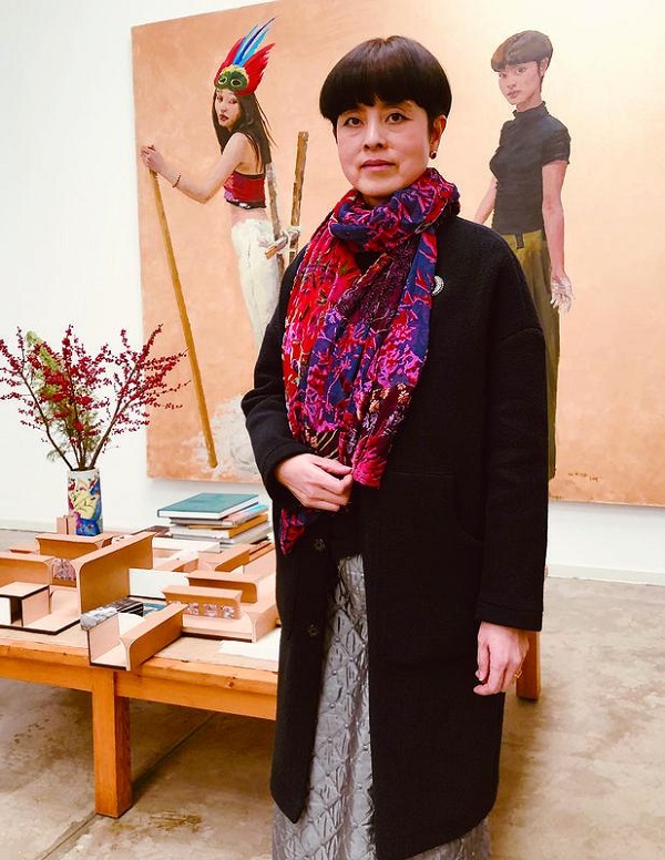 喻红,时间是最直观的线索