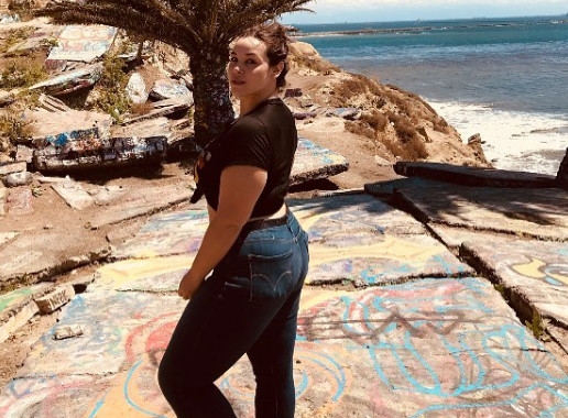 160斤的她曾患厌食症,通过健身控制病情,被称"励志健身女神"