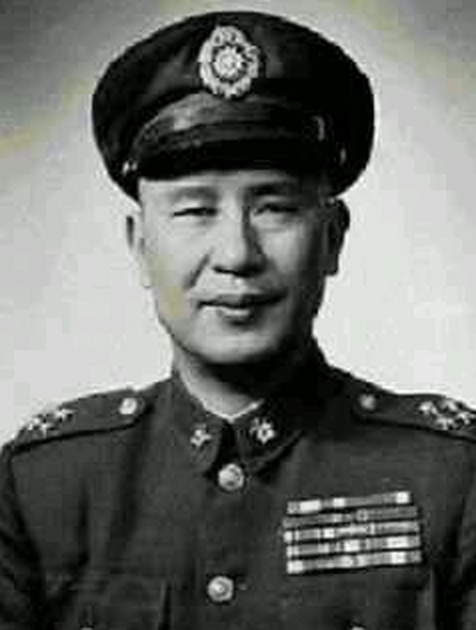 二战中国将领白崇禧:有小诸葛之称,与李宗仁并称李白,参与指挥了