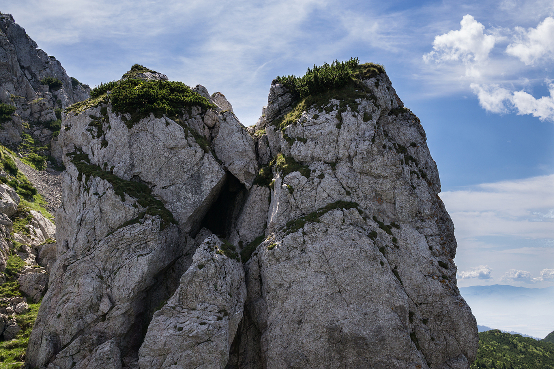 郑州周末去哪玩# 伏牛山国家地质公园位于中国河南省洛阳市和信阳市