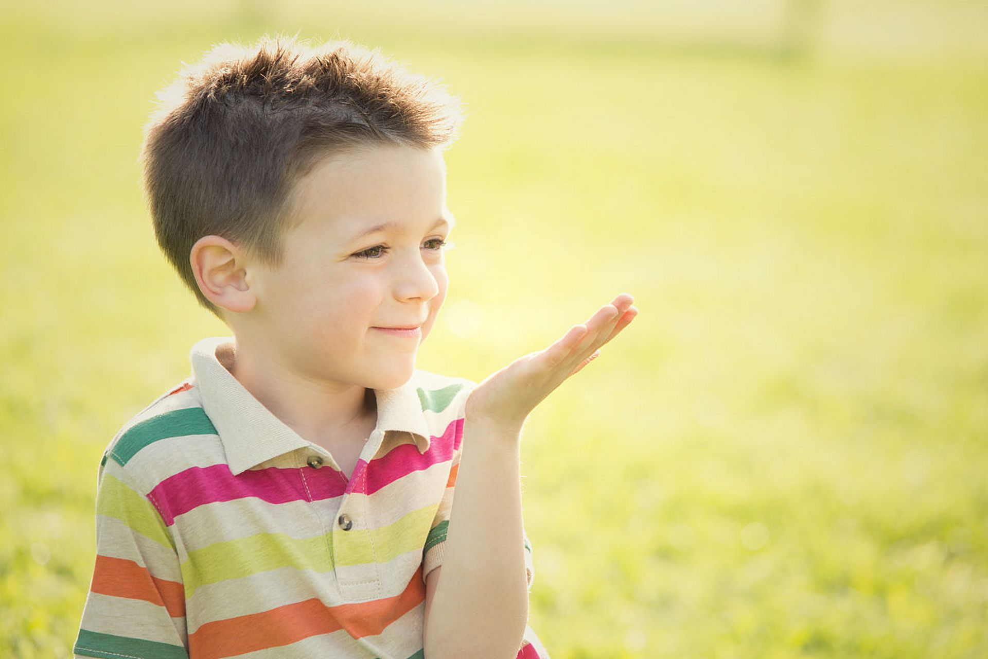 孩子的身心健康比成绩重要# 家长应鼓励孩子参加体育锻炼和户外活动