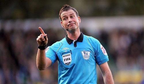 "英超四瞎"裁判来中超,居然是超班的存在,吹中超就像吹教学赛