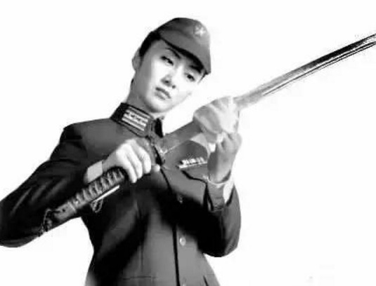 抗战时日本"帝国之花",几乎睡遍国民党高官,为获情报不惜一切