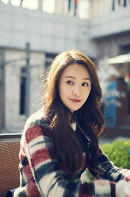 一把绣冬,一柄春雷