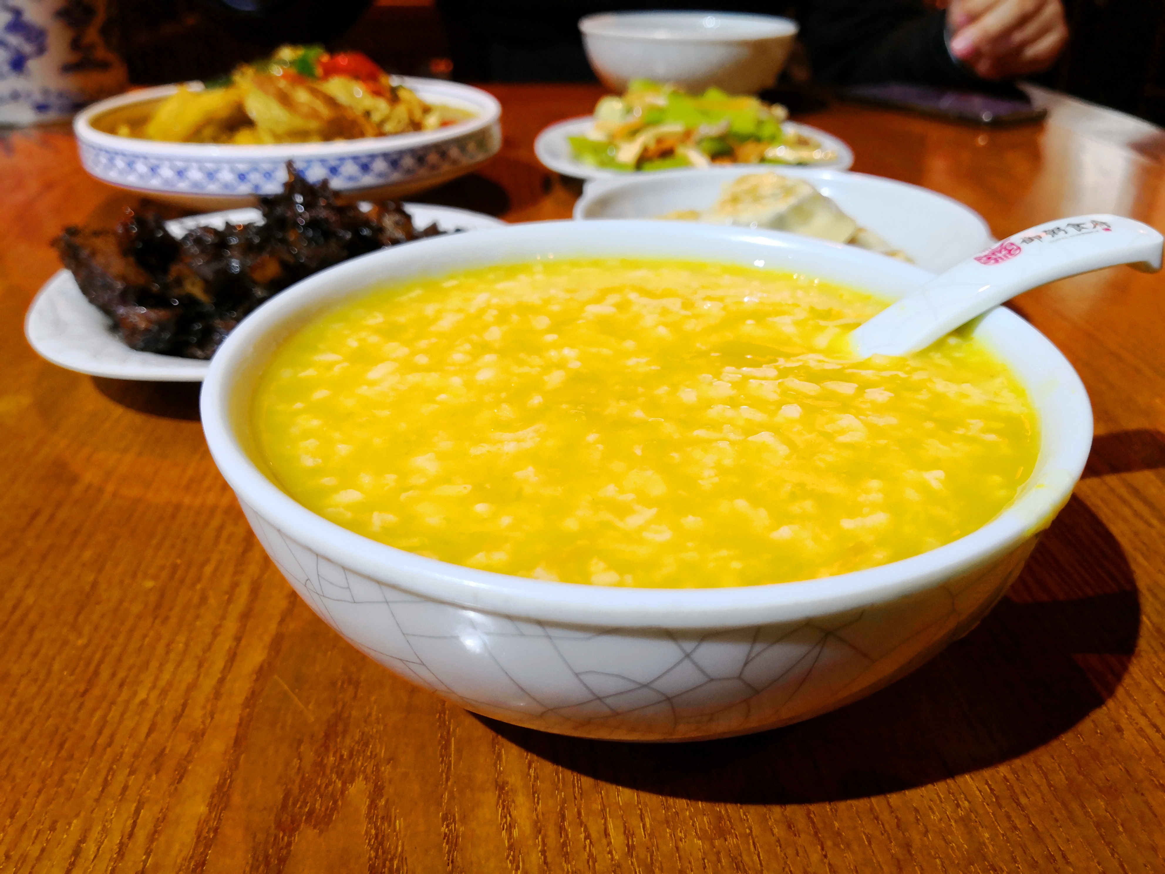 2人晚餐真丰盛,1荤2素2点心,这样吃美味健康又舒心!