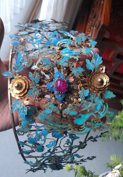 绝美的清朝点翠头冠收藏!除了捐赠博物馆,多少钱都不能卖!