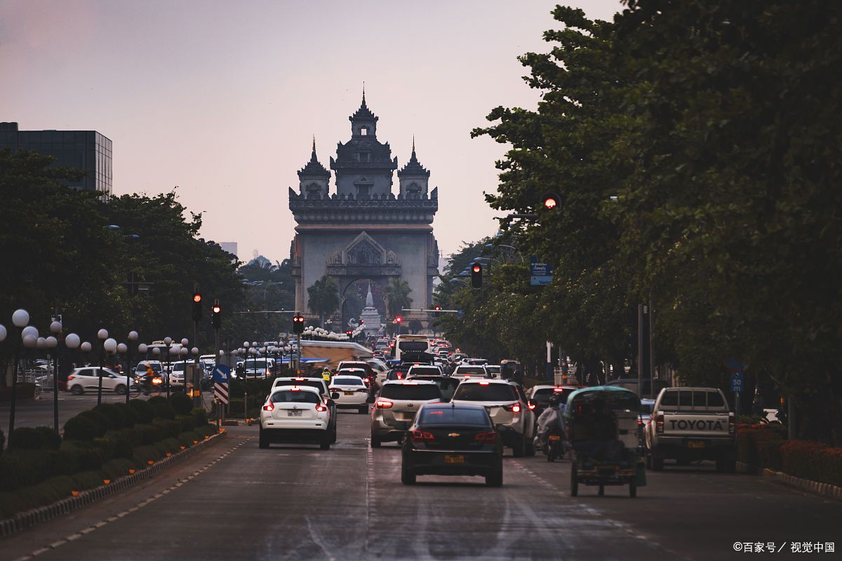 揭秘老挝首都万象,如同中国一个小县城,城市建设落后