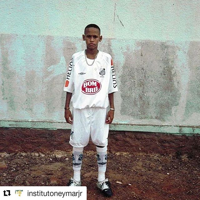 星档案:生活就是个玩笑!内马尔生命中最重要的人