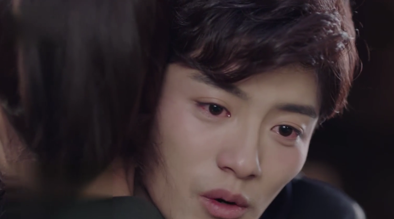 莫南"牺牲色相"追求路宝妮:只要不说出秘密,就能做我女朋友!