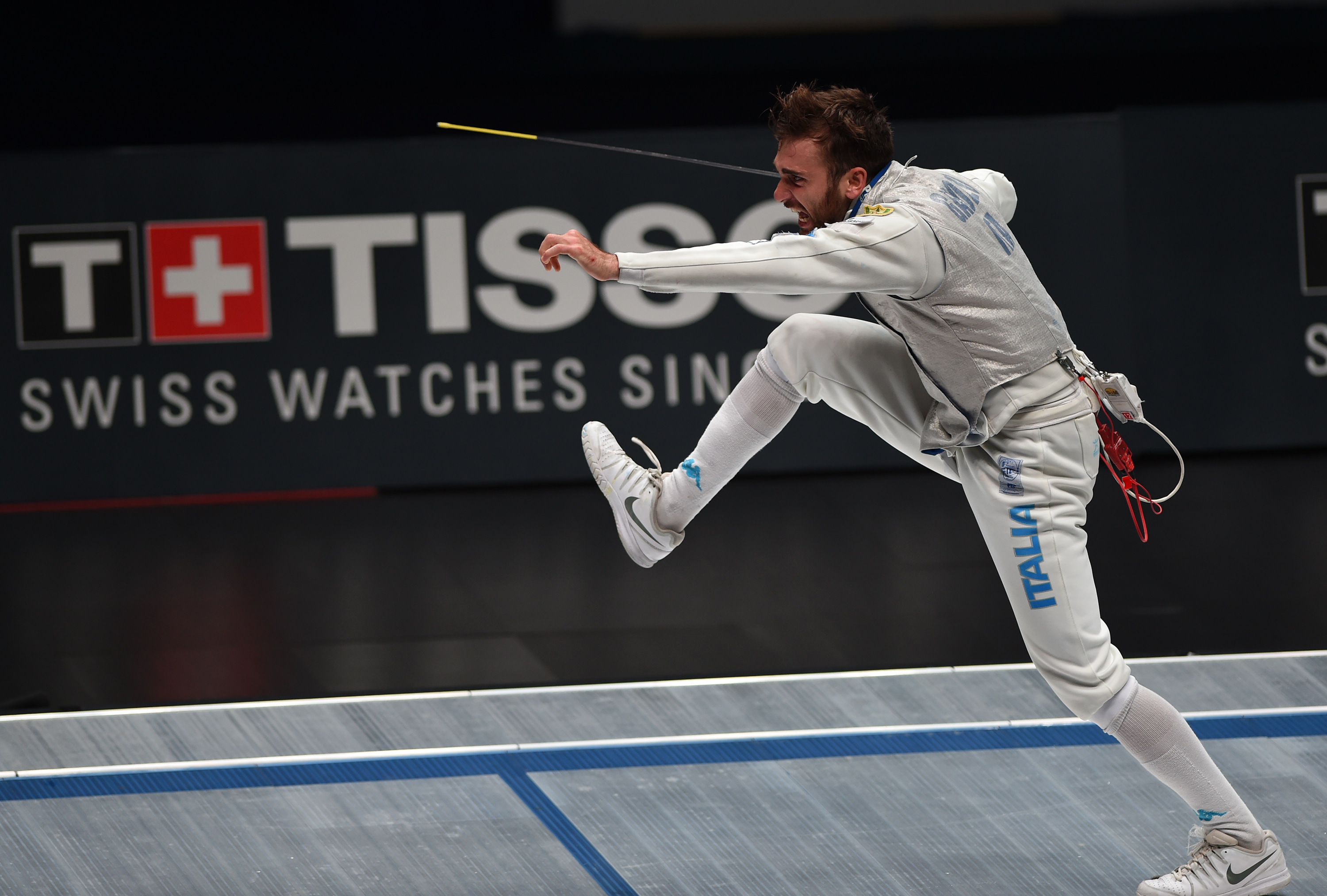 击剑——世锦赛:意大利队夺得男子花剑团体冠军(5)