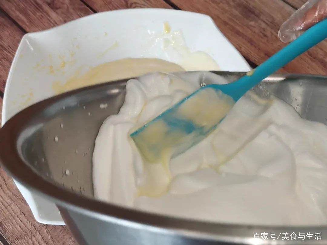 亲手示范零失败的电饭煲做蛋糕,您不妨动手做起来,简单零失败 亲手示范零失败的电饭煲做蛋糕,您不妨动手做起来,简单零失败