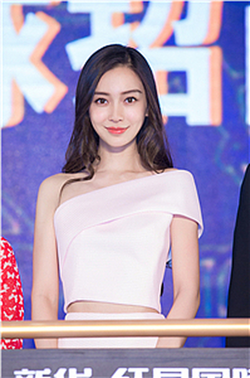 迪丽热巴:唯缺高端的作品和一些高端履历,而且不是正剧作品,是摩登