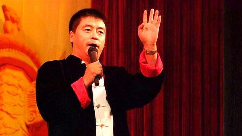 魏三演唱《一壶老酒》霸气十足，真是接地气的老艺人,音乐,流行乐,好看视频